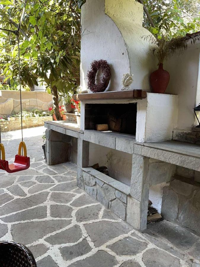 Theodoras House Guest House Nea Iraklitsa Exterior photo