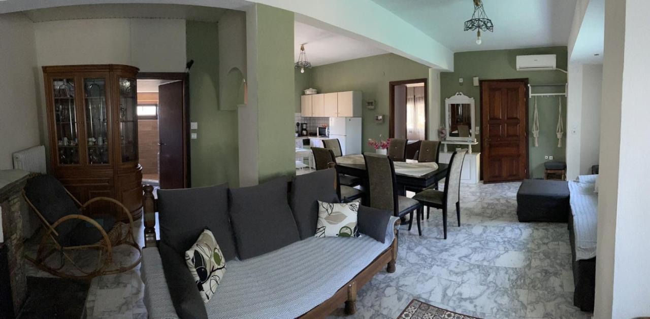 Theodoras House Guest House Nea Iraklitsa Exterior photo